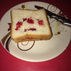 A picture of Spooky sandwich.