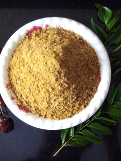 இட்லி பொடி செய்முறை முக்கிய புகைப்படம்