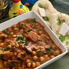 A picture of Vegan Butter “Chicken”.