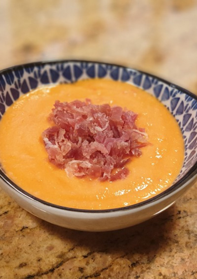 Una foto de Salmorejo Monsieur Cuisine Connect