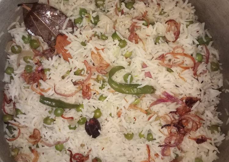 Recipe of Any-night-of-the-week Saunfiya matar Pulao