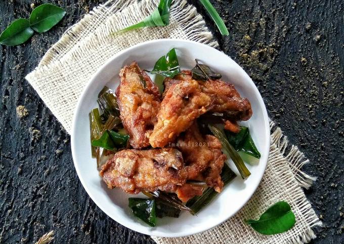 Gai Tod (Thai Style Fried Chicken)