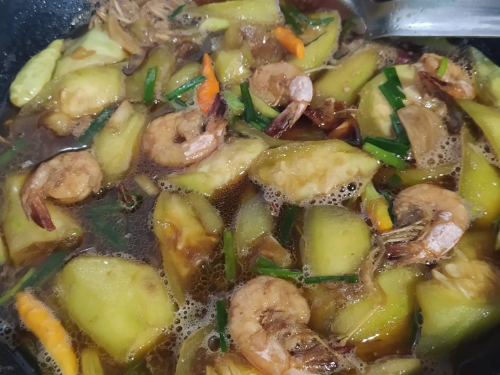 Langkah Mudah untuk Membikin Resep Tumis Oyong/Gambas + Udang yang  Bikin Ketagihan Anti Ribet, Mantap Sekali