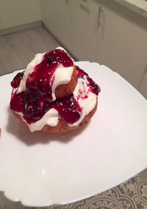 Papanas, avagy a román túrófánk recept fotója