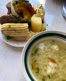 Caldo de res guatemalteco