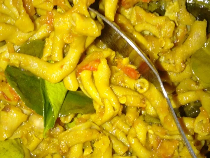 Cara Mudah Menyiapkan Resep Usus bumbu kuning yang Bisa Manjain Lidah Anti Ribet, Menggugah Selera