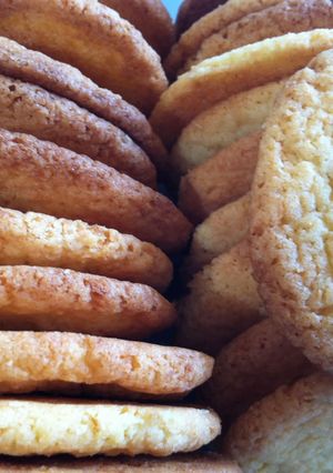 A picture of Sachi’s Coconut Cookies.