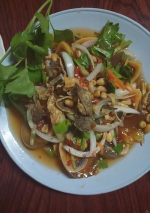 รูปของ ยำไข่เยี่ยวม้าทรงเครื่อง
