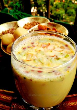 A picture of 2 Minutes Masala Milk.