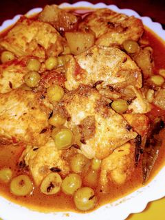আলু মটর পনির (নিরামিষ) (Niramish matar paneer recipe in Bengali) রেসিপির প্রধান ছবি