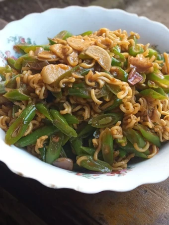 Langkah Mudah untuk Membikin Resep Tumis buncis mie soto yang Menggugah Selera Anti Ribet, Bisa Manjain Lidah