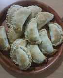 Empanadas de carne cortada a cuchillo