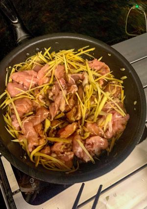 薑絲豬肉 的食譜成品照片