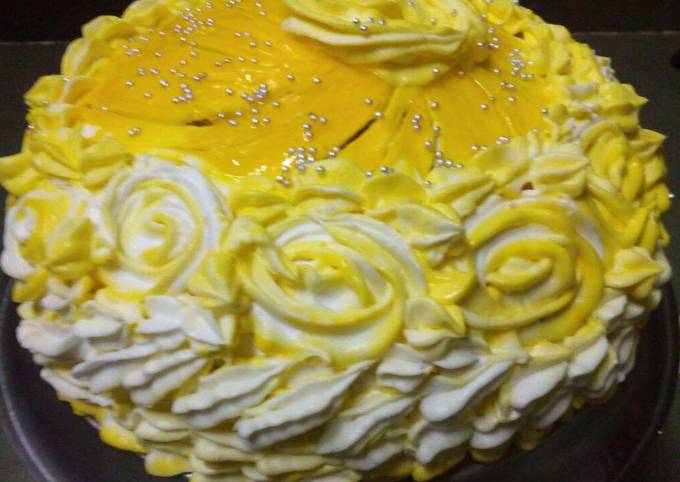मैंगो केक (mango cake recipe in hindi) रेसिपी बनाने की विधि in Hindi by  Singhai Priti Jain - Cookpad
