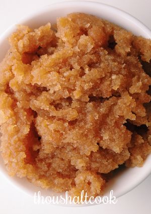 A picture of Moong Dal halwa.