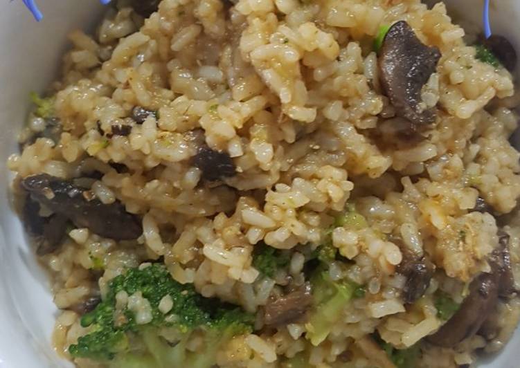 High vitamin d mushroom, rice and broccoli