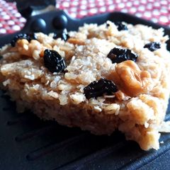 A picture of Honey Oats.