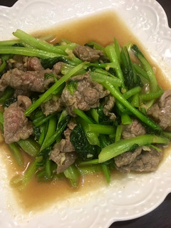 塔菇菜炒牛肉 的食譜成品照片