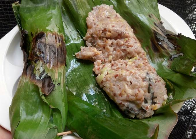 Resep Mpasi Nasi Timbel (Nasi Merah Bakar Ayam Tempe) Oleh Umma Hammam ...