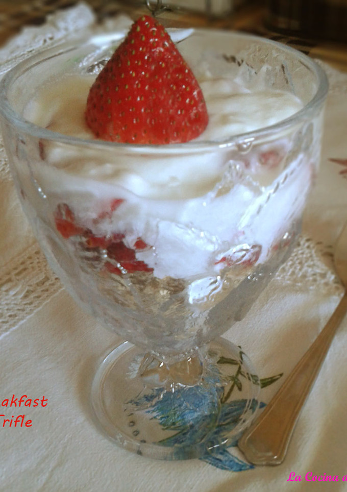 Una foto de Breakfast trifle