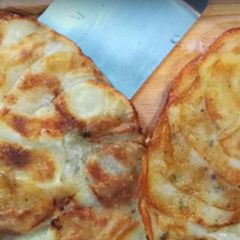 A picture of Pommes Anna.