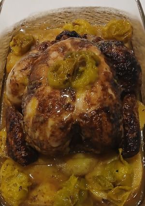 Una foto de Fricandó Exprés de Pollo Asado con Néctar de Ciruelas y Patatas Fondant al Pimentón