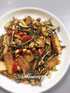 丁香魚炒豆乾拌花生 的食譜成品照片