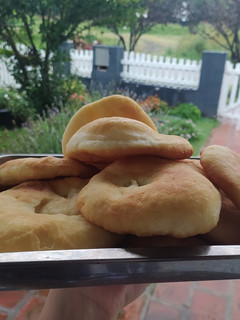 Una foto de Tortas fritas.. 🧉🌧🫓