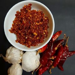 A picture of Dry Garlic Chutney.