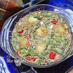 A picture of Telur Marinasi Kecap ala Korea.