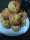 Bola-bola mie kremes