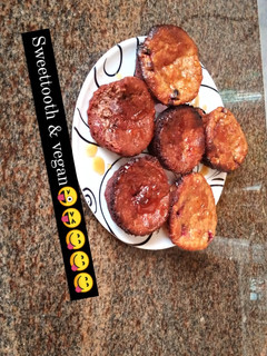 A picture of Flourless chocolate and grape muffins.
