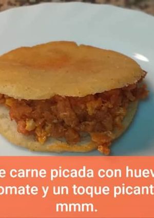 Una foto de Arepa de carne etc