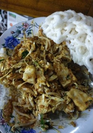 Foto resep Nasi/lontong tahu simple dan enakk