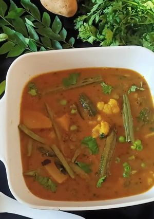 A picture of Sindhi Kadhi.