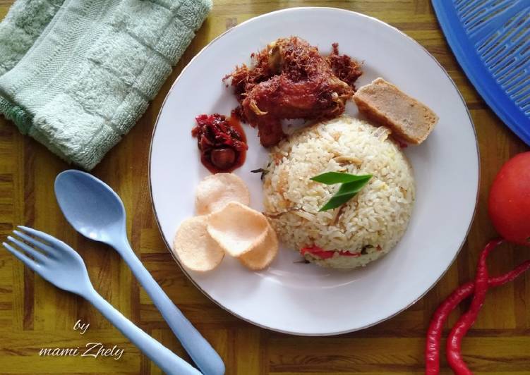 Nasi Liwet Lemak Harum (ricecooker)
