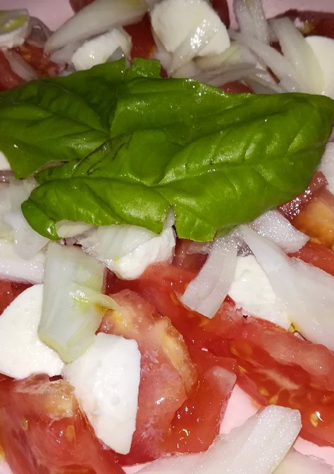 Una foto de Ensalada Caprese