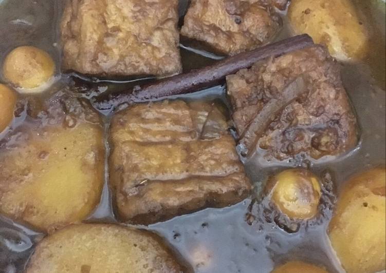 Semur Tahu,Kentang & Telor Puyuh