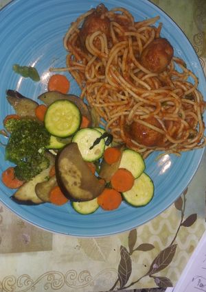 Una foto de Chicken meatball Spaghetti