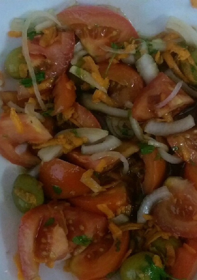 Una foto de Ensalada de tomate