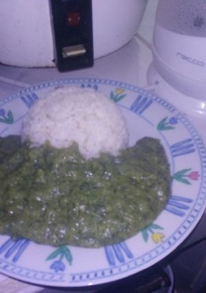 Una foto de Puré de espinacas