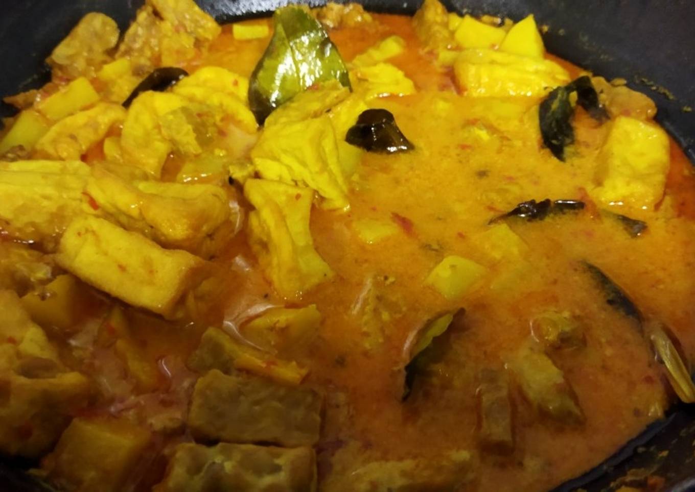 Tahu Tempe Kentang masak Santan