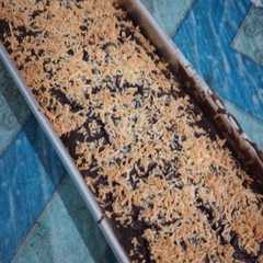 รูปของ 10. Brownies panggang tanpa mixer