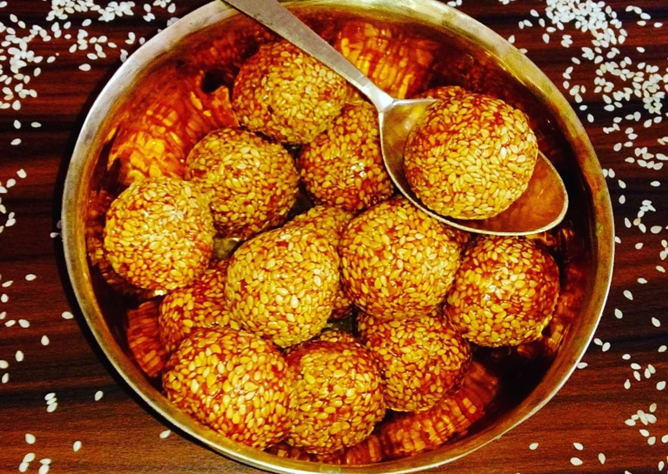 Til gur ke laddu