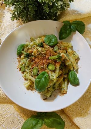 A picture of Caserecce with Broccoli and Fava Bean Pesto.