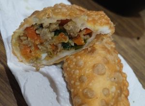 Una foto de Empanadas criollas saladas fritas