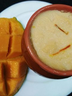 আমের ফিরনি রেসিপির প্রধান ছবি