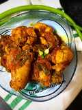 Onion Stalk Chicken Curry (Peyajkoli Murgi)