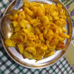 A picture of Macroni.