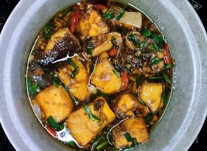 Hình của món Cá bớp kho tộ.